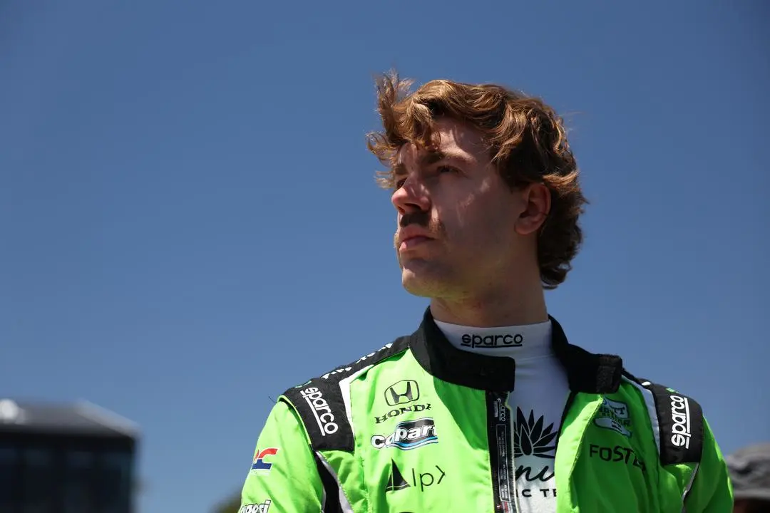 IndyCar | Louis Foster rinnova con Rahal Letterman Lanigan Racing per la stagione 2026