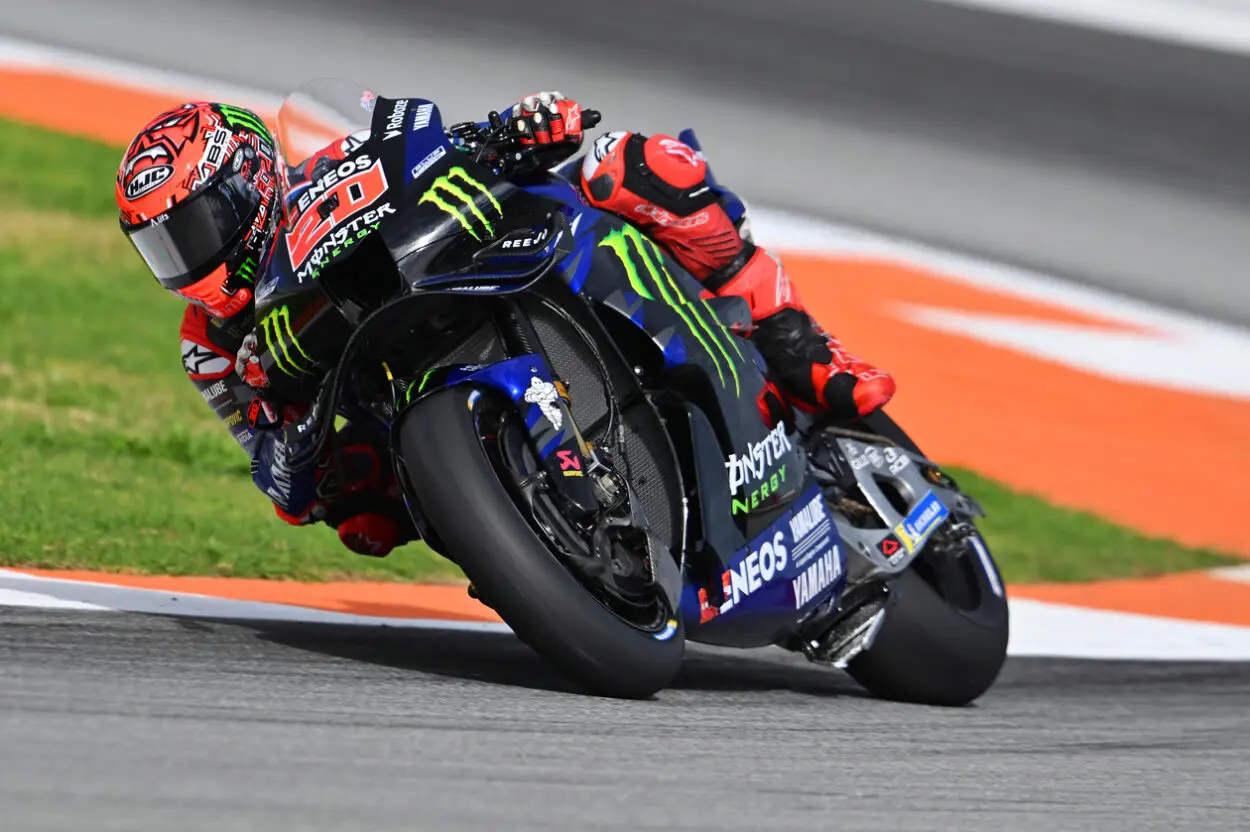 MotoGP | GP Comunità Valenciana 2025, warm- up: Quartararo al comando, Bulega sorprende