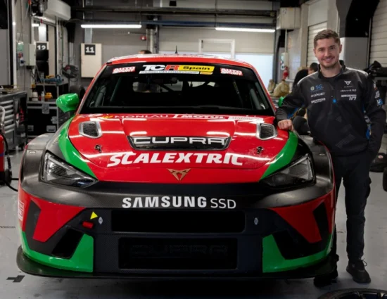 TCR Europe | Test con Monlau Motorsport per il campione TCR UK Adam Shepherd