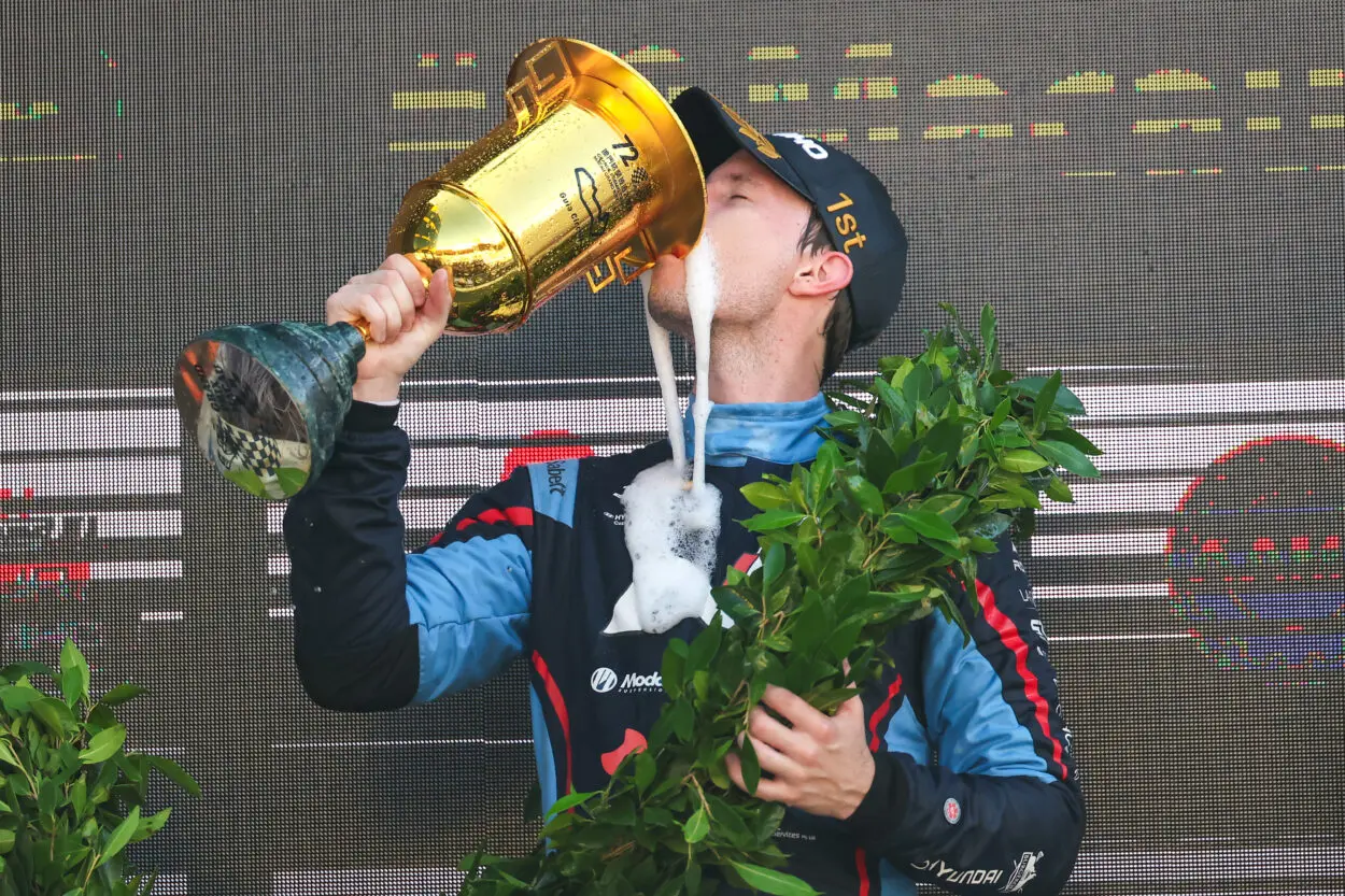 TCR World Tour | Macao 2025, Buchan: “Ho trattenuto il fiato dall’inizio alla fine. Vincere qui era un obiettivo da inizio anno, ma pensavo fosse impossibile”