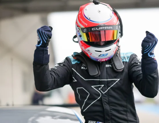 TCR World Tour | Zhuzhou 2025, Gara 3: Comte prende di forza la seconda vittoria del weekend davanti a Björk ed Ehrlacher