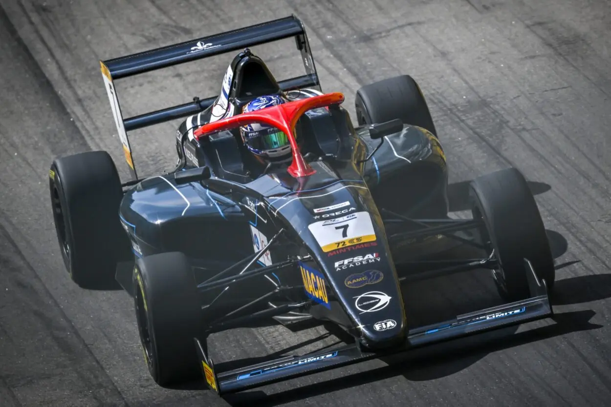 FIA F4 World Cup | GP Macao 2025: Jules Roussel vince davanti a Olivieri e Sato