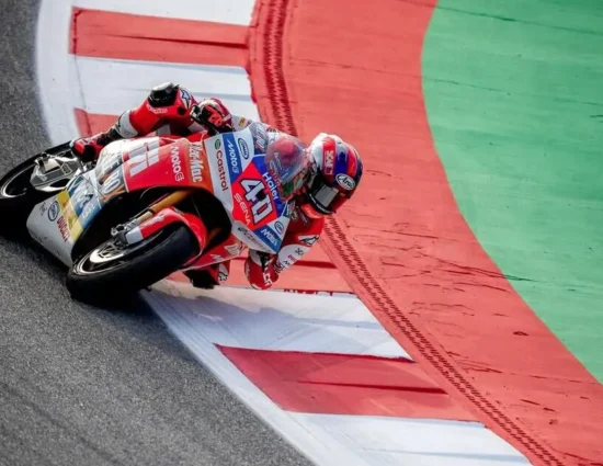 MotoE | GP Portogallo 2025, FP: Mattia Casadei è il più veloce del venerdì mattina
