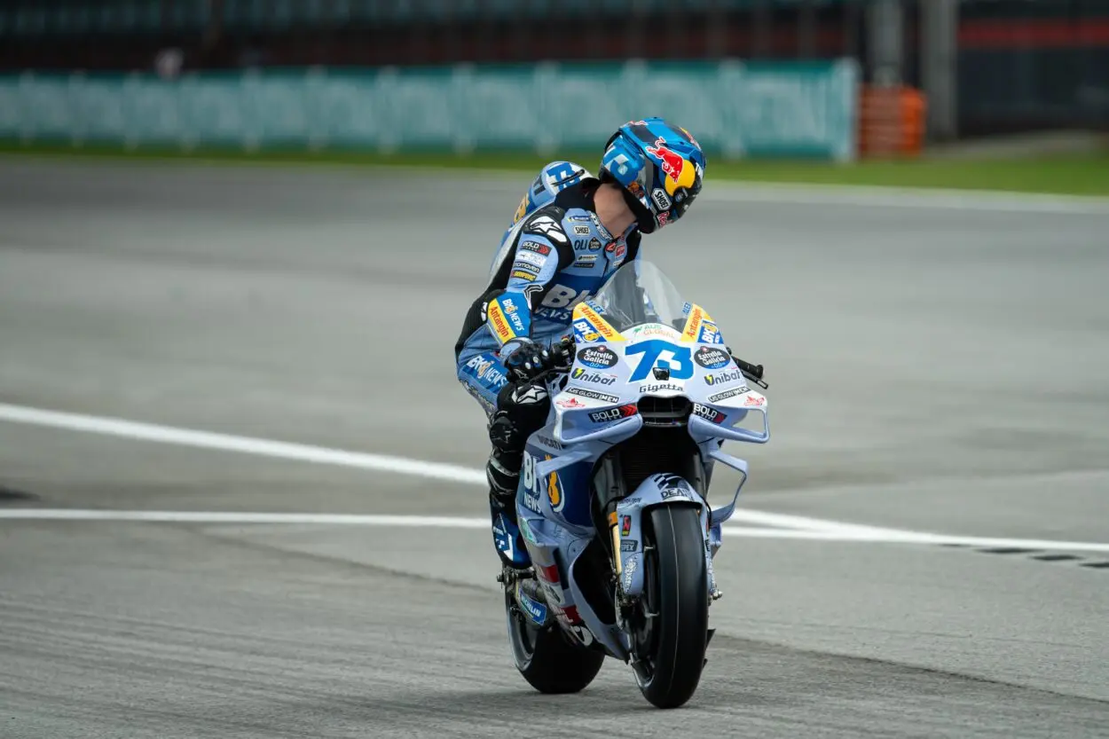 MotoGP | GP Portogallo 2025: Álex Márquez in testa alla Practice, seguono Bagnaia ed Acosta