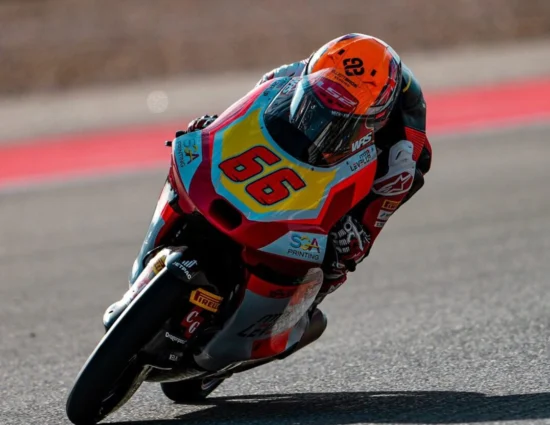 Moto3 | GP Portogallo 2025: Joel Kelso conquista la pole in delle qualifiche sorprendenti