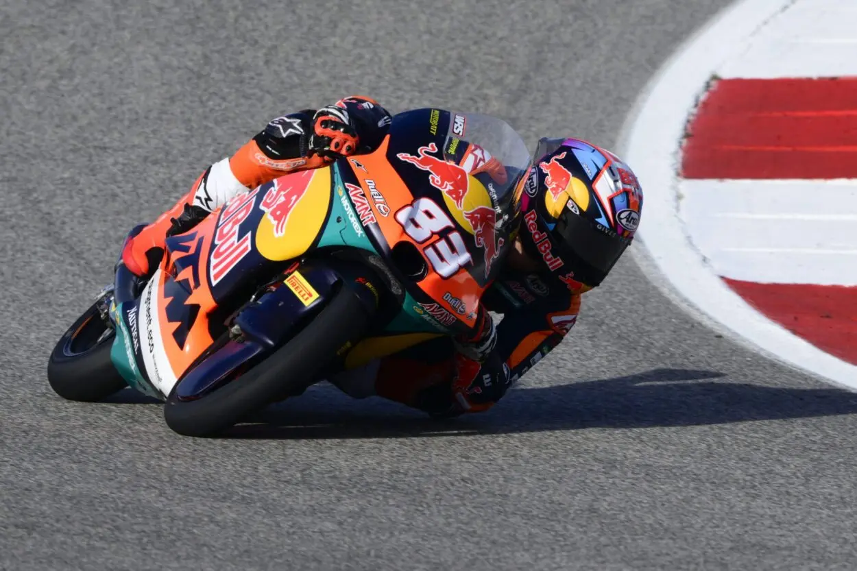 Moto3 | GP Comunità Valenciana 2025, FP1: Álvaro Carpe inizia l’ultimo weekend di gara col piede giusto