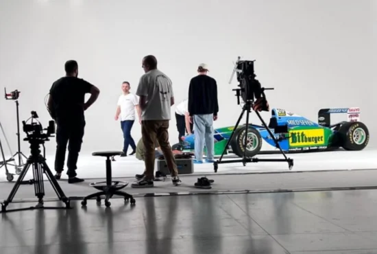 F1 | “Benetton Formula”: non vuole essere una cronistoria, ma un documentario definitivo su come si possano “cambiare le regole del gioco”