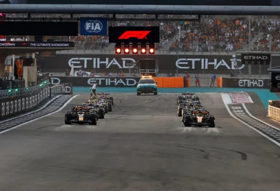 F1 | Pubblicata dalla FIA la Entry List ufficiale per il 2026. Lindblad con il 41