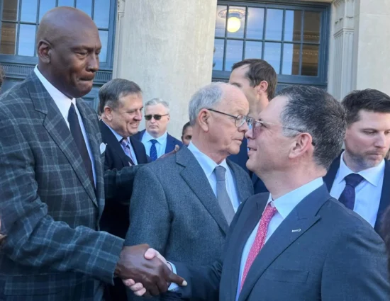 NASCAR | Accordo in tribunale fra NASCAR e team ribelli: termina in anticipo la causa