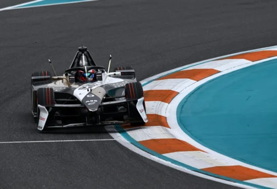 Formula E | Miami ePrix 2026: Mitch Evans doma il bagnato e torna alla vittoria