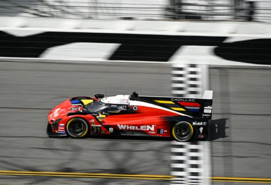 IMSA | Rolex 24 Ore di Daytona 2026: Cadillac #31 retrocessa all’ultima posizione, l’Acura #93 partirà davanti