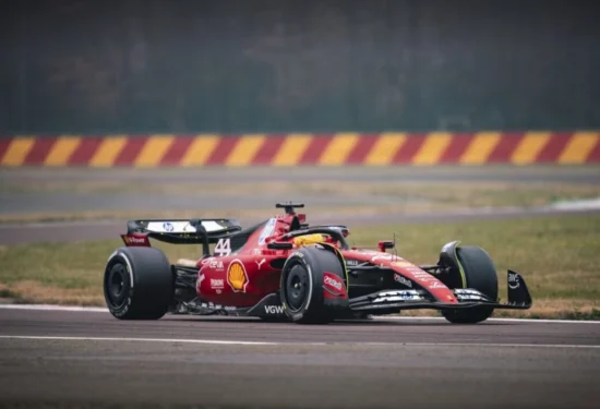 F1 | Presentazione Ferrari SF-26, la Rossa in pista a Fiorano venerdì 23. Le nuove tute di Leclerc e Hamilton