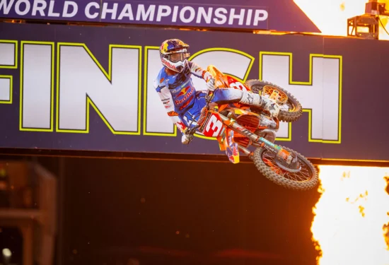 Supercross | San Diego 2026: Eli Tomac detta legge anche allo Snapdragon Stadium
