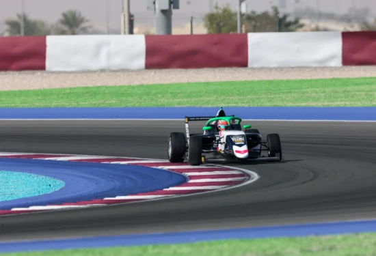UAE4 | Lusail 2026: Le due vittorie non bastano a Consani, Oleksandr Bondarev vince il titolo! Successo in Gara 2 per Maccagnani