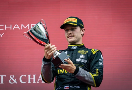 Super Formula | Roman Staněk correrà con la terza vettura di Kondo Racing