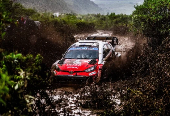 WRC | Safari Rally Kenya 2026 – PS1/2: la pioggia sconvolge tutto! Solberg ne approfitta e si mette davanti