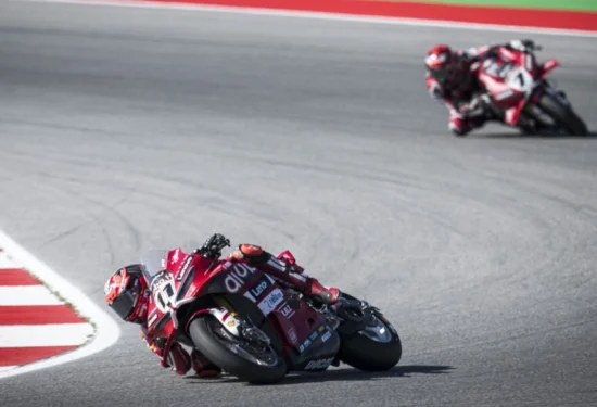 SBK | Round Portogallo 2026, SPR: Bulega al quinto successo consecutivo, ancora Lecuona ed Oliveira sul podio