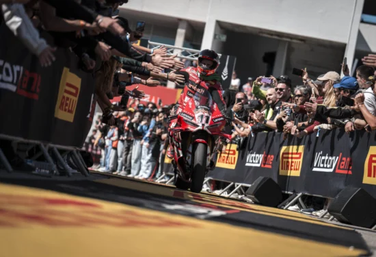 SBK | Round Portogallo 2026: Nicolò Bulega conquista il sesto centro stagionale in Gara 2