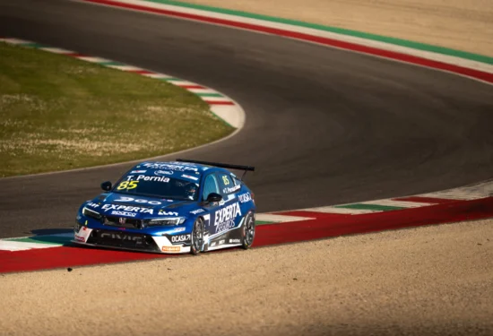 TCR Europe | Mugello 2026, Pernía: “Una buona qualifica, poi un problema al via in Gara 1. Dobbiamo lavorare sul ritmo”