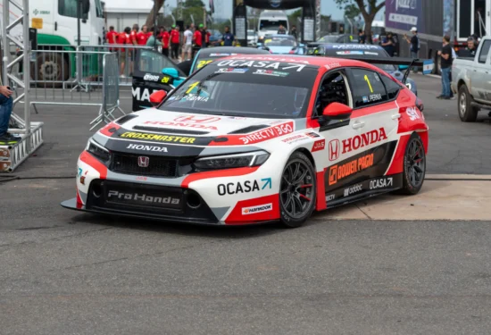 TCR South America | Curvelo 2026, Qualifiche: Leonel Pernía riparte al comando, pole e record del circuito. Secondo Néstor Girolami