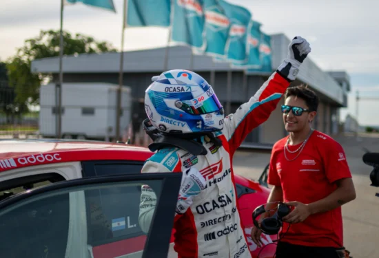 TCR South America | Curvelo 2026, Gara 1: Leonel Pernía continua con il primo successo davanti a Girolami e Rosso