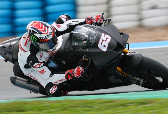 SBK | Jonathan Rea prenderà il posto di Jake Dixon nei prossimi test di Portimão. Rientro per Somkiat Chantra