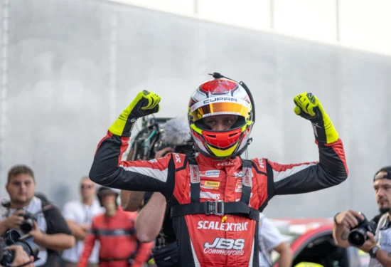 TCR Europe Cup | Jenson Brickley è il primo pilota annunciato: guiderà con RC2 Racing Team