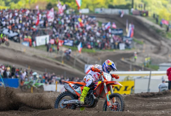 MX2 | GP Trentino 2026: Sacha Coenen scaccia i propri demoni, tripletta a Pietramurata