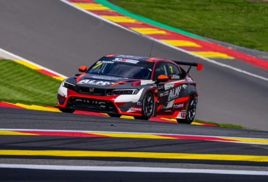 TCR Europe | Spa-Francorchamps 2026, Halder: “In Gara 1 non abbiamo ottenuto il massimo, nella seconda è stato divertente guidare sul bagnato con le slick”