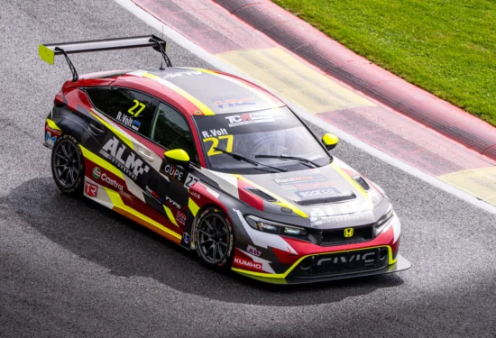 TCR Europe | Spa-Francorchamps, Gara 2: Volt vince in rimonta del fondo dopo il pit stop