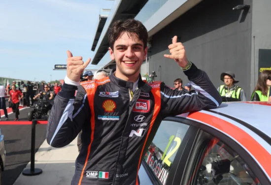 TCR World Tour | Misano 2026, Covini: “Sono soddisfatto del weekend. Particolare condividere il podio con la storia delle corse turismo”