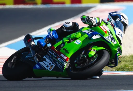 SBK | Round Cechia 2026, FP2: Garrett Gerloff primo a sorpresa! Bulega scivola e ottiene il secondo tempo