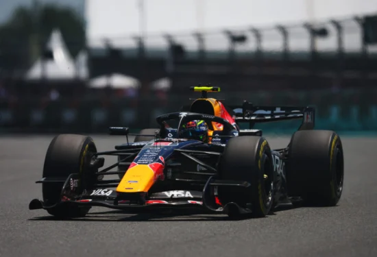 F1 | GP Miami 2026, Hadjar squalificato dalle qualifiche per irregolarità sui floor board