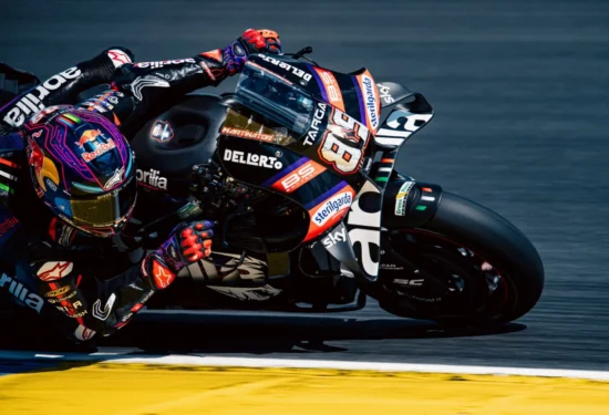 MotoGP | GP Francia 2026, Sprint: Jorge Martín vince con un capolavoro alla partenza, seguono Bagnaia e Bezzecchi