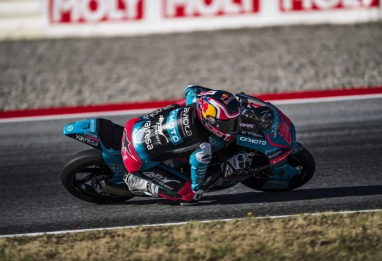 Moto3 | GP Catalogna 2026, gara: Maximo Quiles ha la meglio in una caotica gara di gruppo