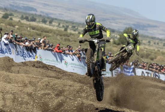 MX2 | GP Francia 2026: Guillem Farres realizza la doppietta ed accorcia le distanze in campionato
