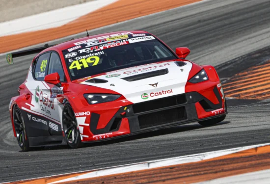 TCR World Tour | Valencia 2026, Gianfratti: “Un’esperienza incredibile. Felice di confrontarmi con i migliori piloti del mondo”