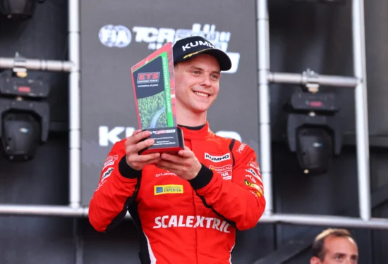 TCR World Tour | Valencia 2026, Andersson: “Lottare con i Campioni del Mondo è speciale. Nello Spain abbiamo dato il massimo e puntiamo al titolo”