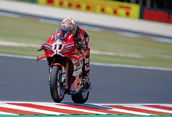 SBK | Round Emilia Romagna 2026: Nicolò Bulega conquista la ventitreesima affermazione consecutiva in Gara 1
