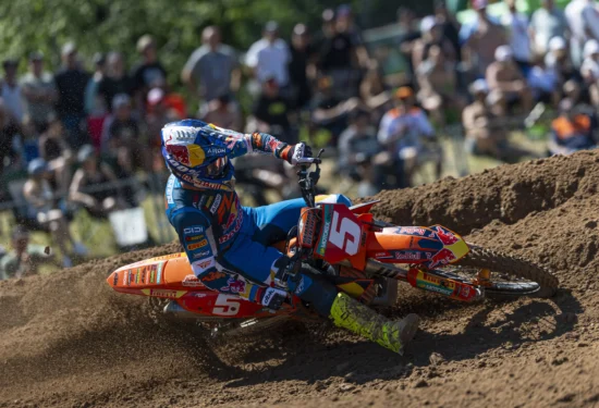 MXGP | GP Lettonia 2026: Lucas Coenen porta a casa la tripletta a Ķegums
