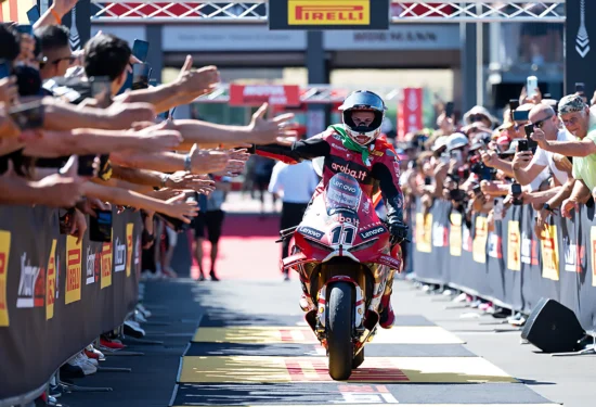 SBK | Round Emilia Romagna 2026: Nicolò Bulega conquista la ventiquattresima vittoria consecutiva nella Superpole Race