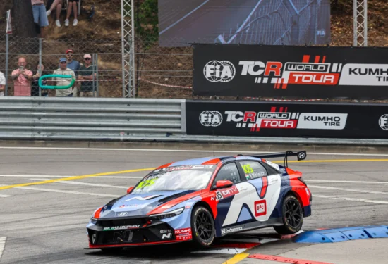 TCR World Tour | Vila Real 2026, Gara 2: Michelisz torna a festeggiare. Due Cupra SP a podio con Comte e Andersson