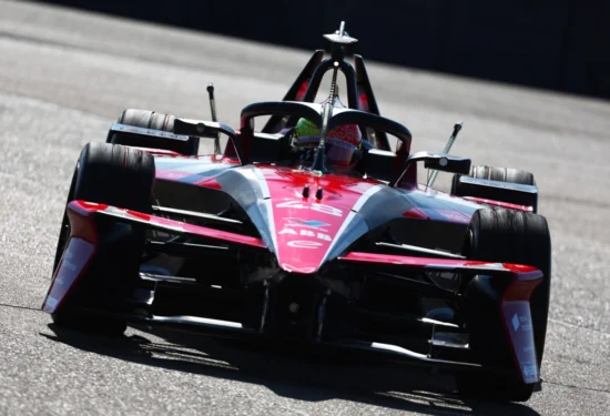 Formula E | Shanghai ePrix #1 2026: Edoardo Mortara conduce le FP2