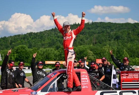 NASCAR | Truck Series, Lime Rock 2026: Grant Enfinger si impone per la prima volta su un Road Course