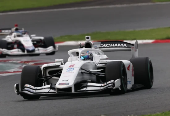 Super Formula | Fuji #1 2026: Kakunoshin Ohta trionfa nel Round 6 dopo una fenomenale rimonta