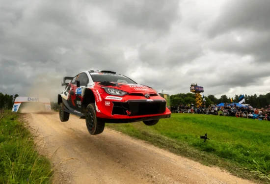 WRC | Rally Estonia 2026, Sami Pajari conquista la 1ª vittoria in top-class, Solberg e Fourmaux sul podio. Virves vince ancora nel WRC2