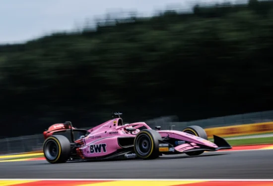 F2 | GP Ungheria 2026, Sprint Race: Gabriele Minì vince, Tsolov out