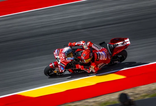 MotoGP | GP Aragona 2026, Sprint: Marc Marquez domina la gara corta, sul podio anche Alex e Bezzecchi