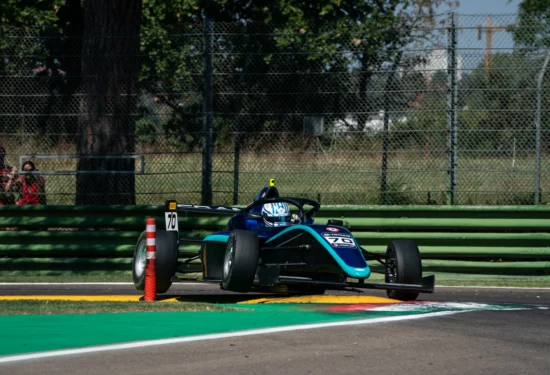 F4 Italia | Imola 2026, FP: Dean Pedersen e Rocco Coronel sorprendono nelle FP1. Alp Aksoy ed Edu Robinson leader delle FP2