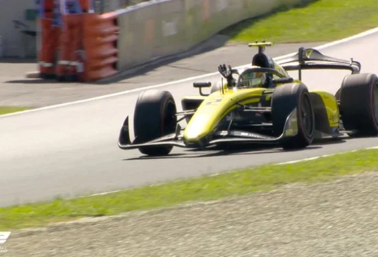 F2 | GP Italia 2026, Sprint Race: Durksen trionfa su Bennett e Goethe, K.O. di Camara